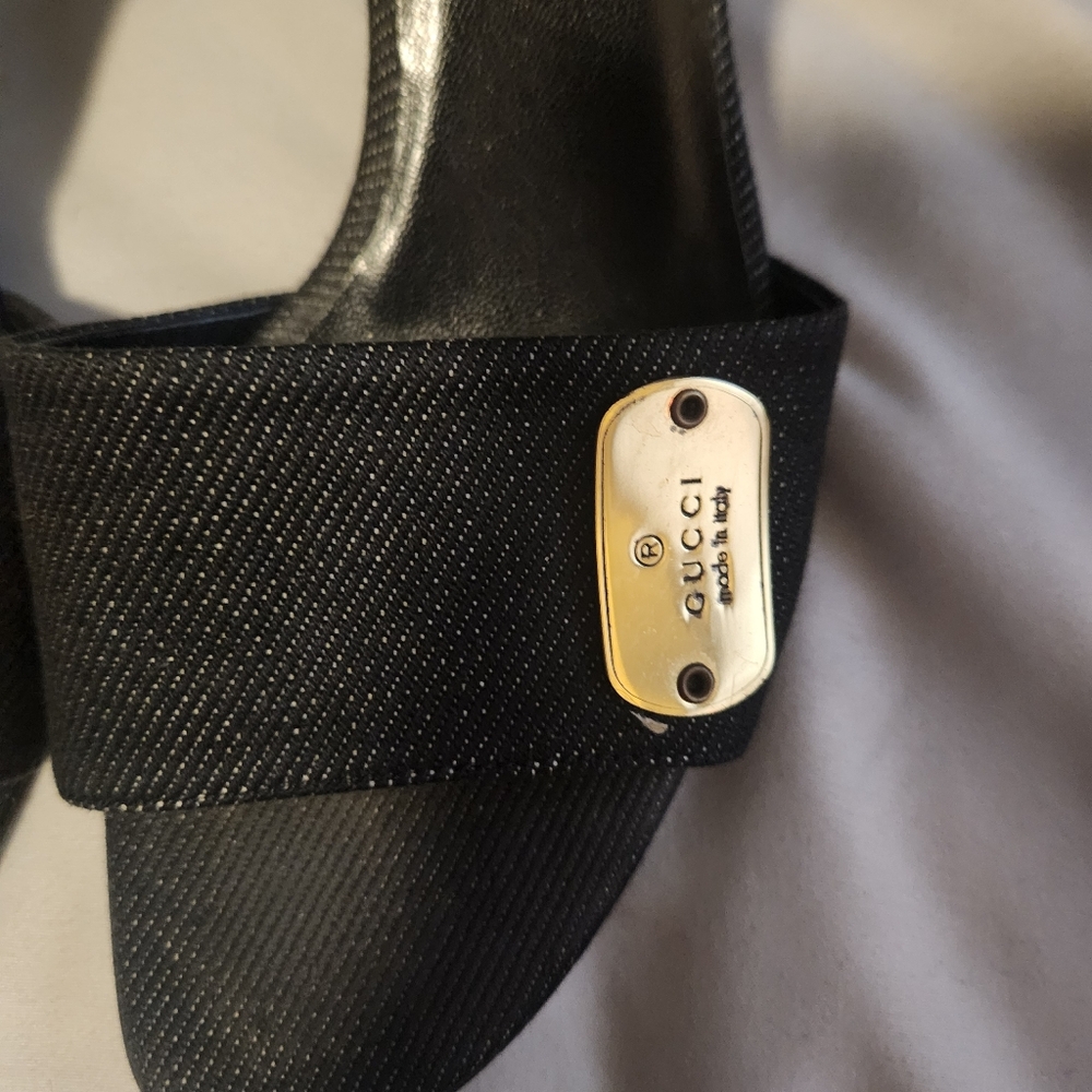 Gucci heels in black denim - Picture 2 of 5